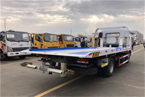 翁牛特旗汽车救援补胎