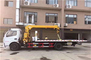 翁牛特旗附近汽车轮胎更换